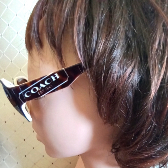COACH SUNGLASSES - Picture 2 of 7